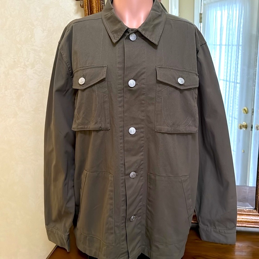 True Religion Men's Military Jacket. Size XL. Olive green. Four pockets.